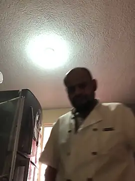 ormike007 online show from January 6, 10:25 pm