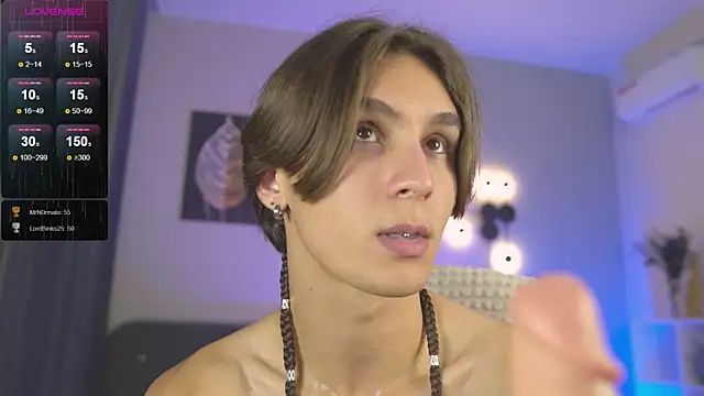 CleoStringer online show from October 11, 7:12 am