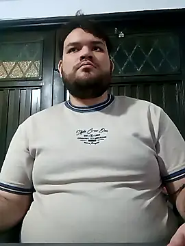 big bearr online show from January 12, 11:42 pm