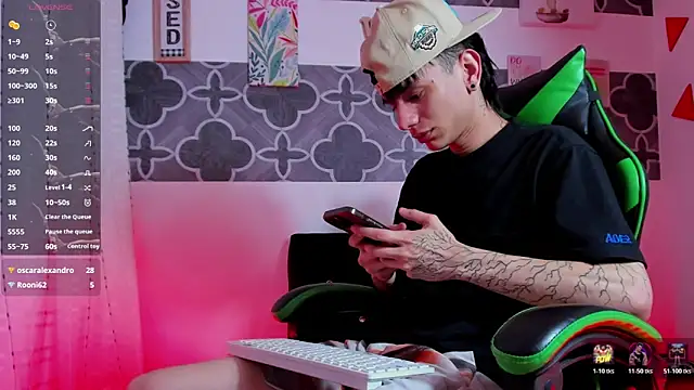 Skinny batman online show from December 23, 12:52 am