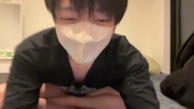 tora3220 online show from April 14, 12:38 pm