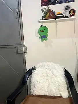 Snapshot of AaronMars_ chatting on October 13, 3:07 pm AaronMars  online show from October 13, 3:07 pm