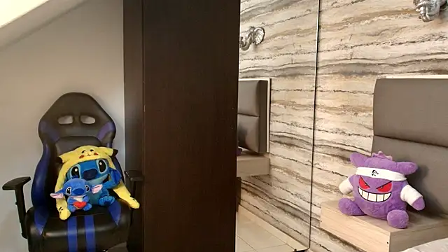 Lovers 21 online show from January 14, 3:44 am