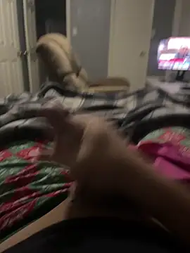 Snapshot of hardcockdaddy7488 chatting on October 25, 6:37 am hardcockdaddy7488 online show from October 25, 6:37 am