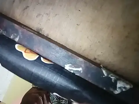 Horny MALLU 6 online show from October 17, 8:35 pm