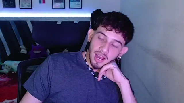 Sebasxxl12 online show from January 14, 5:12 am