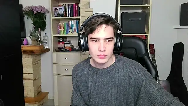  Chris Next Door  online show from October 29, 3:59 pm