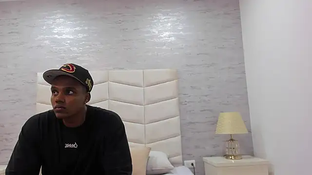 jax black online show from December 3, 7:20 pm