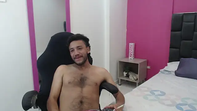 Juan FelipeX01 online show from October 4, 4:12 pm