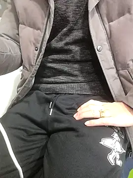 chougegg0214 online show from December 23, 2:31 am