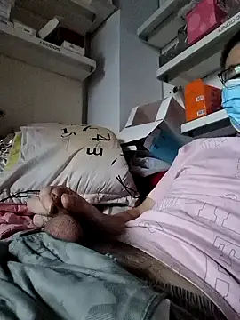 chougegg0214 online show from October 10, 11:30 pm