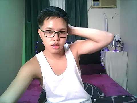 hot babyboy26 online show from October 14, 2:24 pm