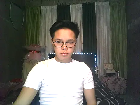 hot babyboy26 online show from March 18, 12:08 pm