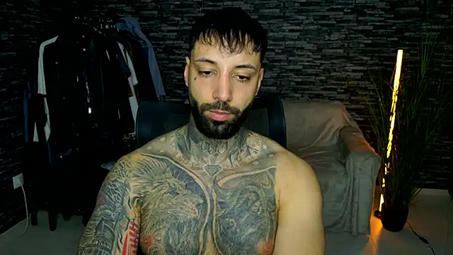 MasculineGuy99 online show from March 15, 8:37 pm