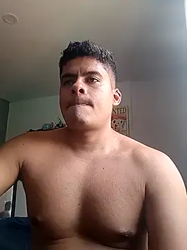 Snapshot of luigidickk chatting on October 21, 7:39 pm luigidickk online show from October 21, 7:39 pm