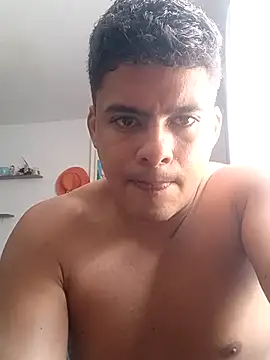 Snapshot of luigidickk chatting on October 28, 4:53 pm luigidickk online show from October 28, 4:53 pm