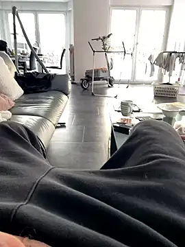 Sklavekay online show from January 11, 2:54 pm