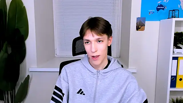 MarkBranston online show from October 23, 4:21 pm