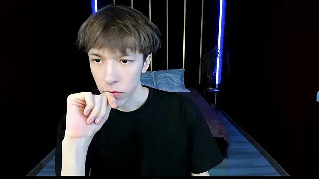 MarkBranston online show from January 12, 3:49 pm