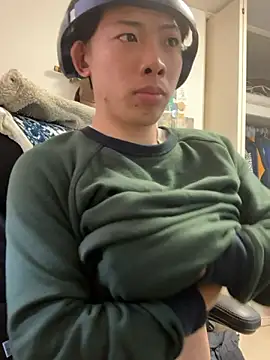 aooya online show from December 2, 11:10 pm