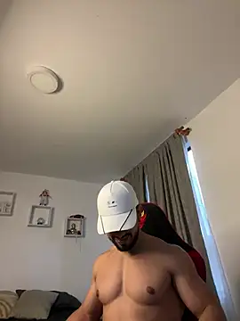 Ezzio Scolaro online show from March 8, 10:58 pm