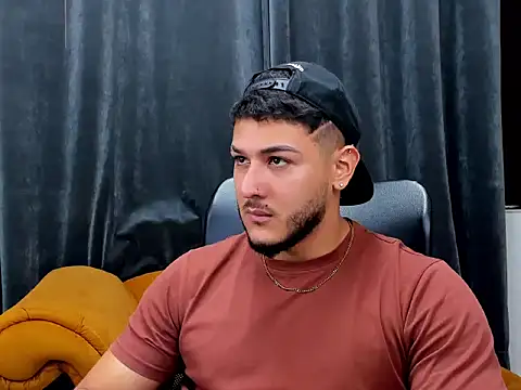 jasonshaw25 online show from December 22, 5:43 pm