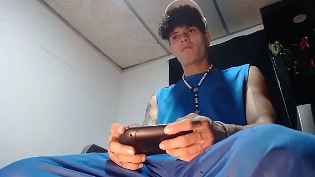 imsammytop online show from January 14, 12:04 am