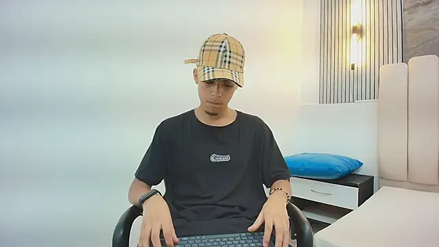 JACCOCK 4 online show from October 7, 7:40 pm