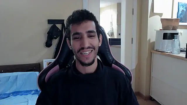 Snapshot of junokun22 chatting on October 9, 6:24 pm junokun22 online show from October 9, 6:24 pm