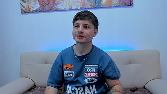 Leoo Miller online show from October 15, 9:22 pm