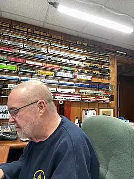 Jcaspen online show from March 28, 5:35 pm