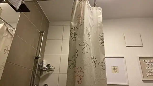 MolleDolle online show from February 14, 8:04 pm