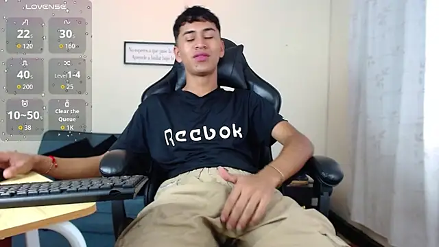 Alancum7 online show from February 25, 1:01 pm