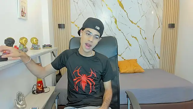 JacobBlackwell  online show from January 18, 7:05 pm