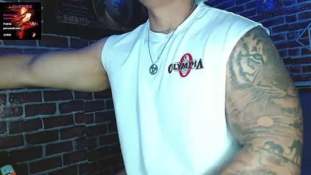 jordan bigcock  online show from February 21, 6:36 am