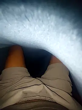 Merlin2310 online show from December 21, 7:49 am