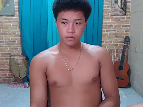 ur naughtyboy patrick online show from December 13, 10:49 pm