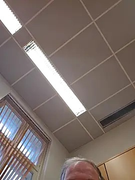 Snapshot of toyboyfin chatting on October 8, 2:32 pm toyboyfin online show from October 8, 2:32 pm