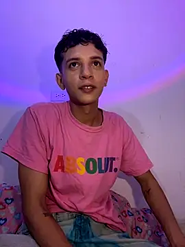 tylernova online show from October 15, 4:31 am