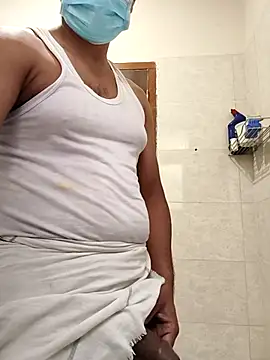 Snapshot of Yogesh_89 chatting on October 23, 6:28 am Yogesh 89 online show from October 23, 6:28 am