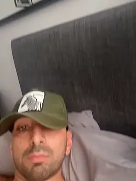 Ngfrrrrr online show from November 17, 1:36 pm