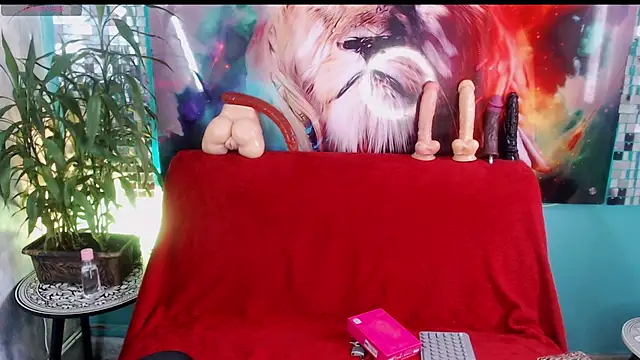 ZAMMIRA online show from May 29, 5:56 pm