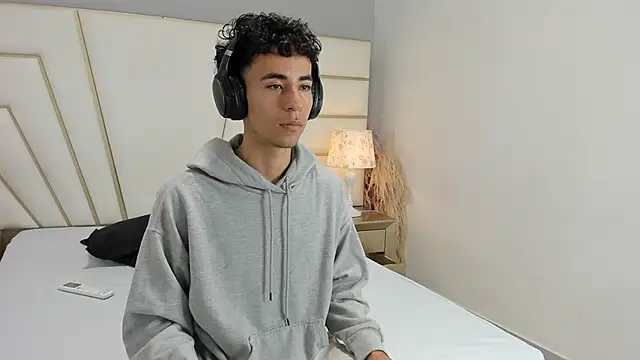 Zahir Ashar online show from October 20, 11:03 am