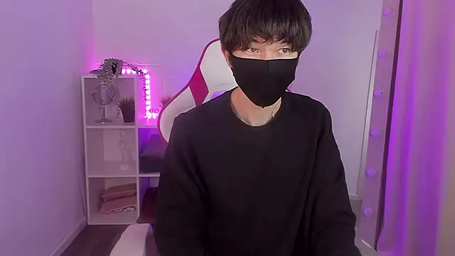 ShyAzianBoy online show from October 15, 2:13 pm