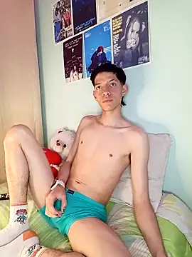 heyy noah11 online show from January 8, 1:33 am