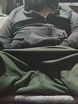 axel-spr online show from December 3, 5:13 am