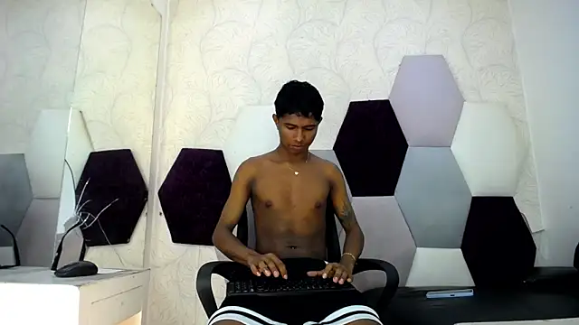 Mick storm online show from February 21, 8:32 pm