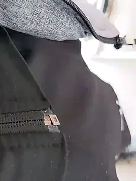 Snapshot of szabi1995 chatting on October 23, 11:02 am szabi1995 online show from October 23, 11:02 am