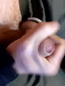 Snapshot of szabi1995 chatting on October 30, 2:51 pm szabi1995 online show from October 30, 2:51 pm