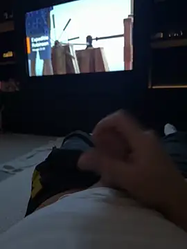 Missleil online show from November 8, 9:51 pm